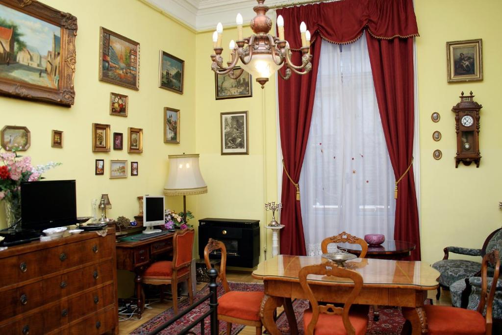 Budapest Tourist Apartments - József körút Chambre photo