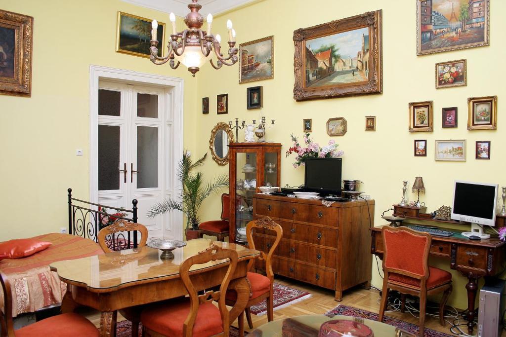 Budapest Tourist Apartments - József körút Chambre photo