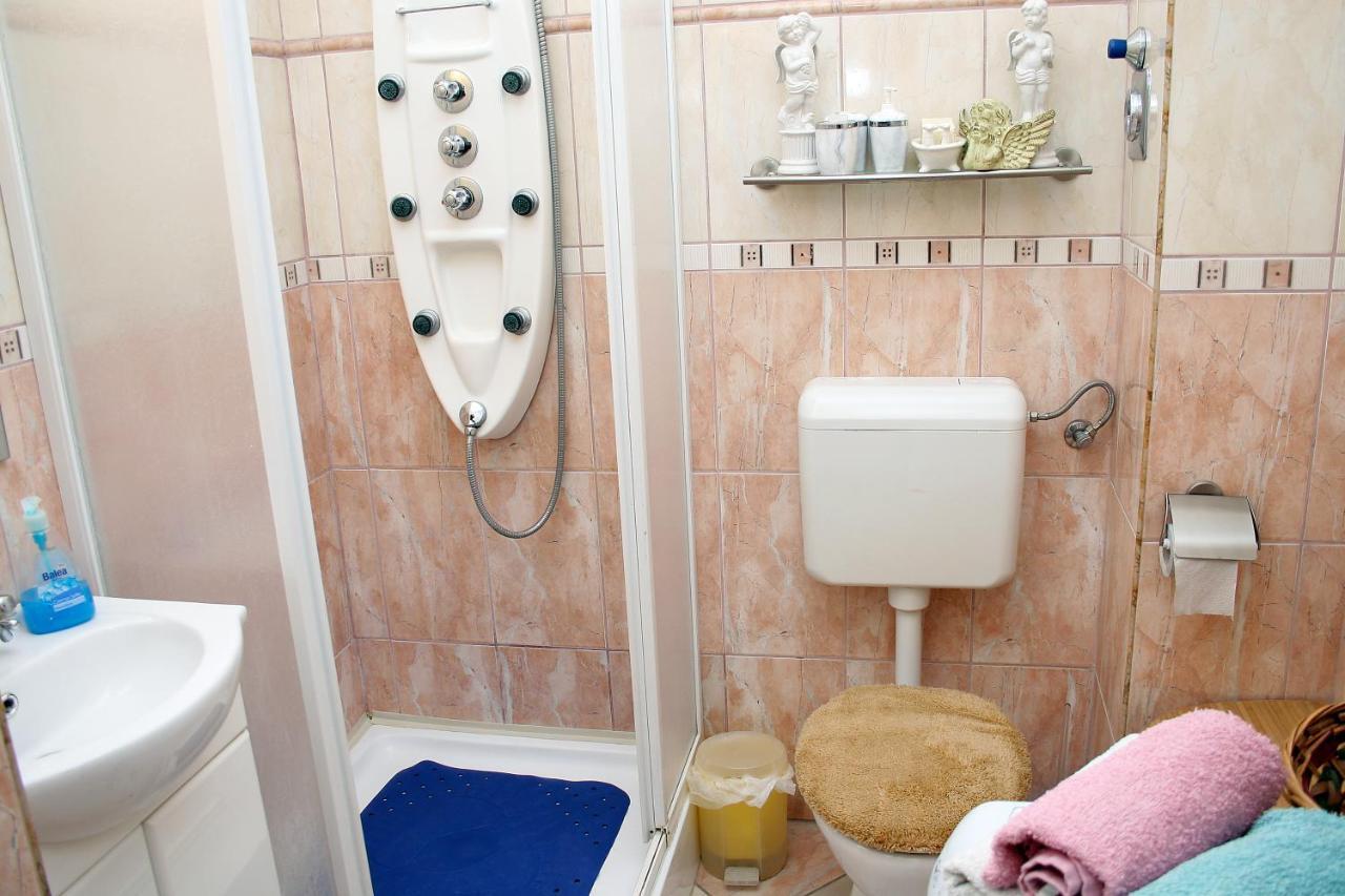 Budapest Tourist Apartments - József körút Chambre photo